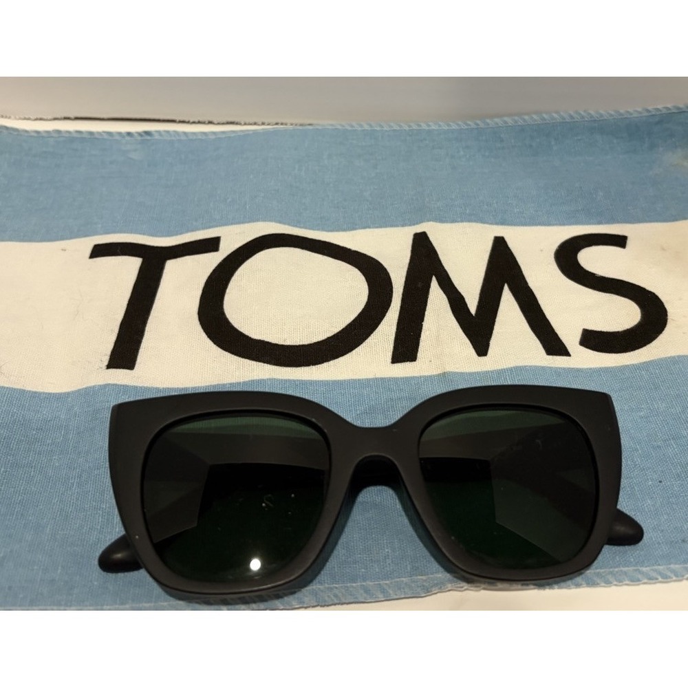 Toms Sydney Black Traveler Collection Sunglasses, Black / Green (Scuffs) #61